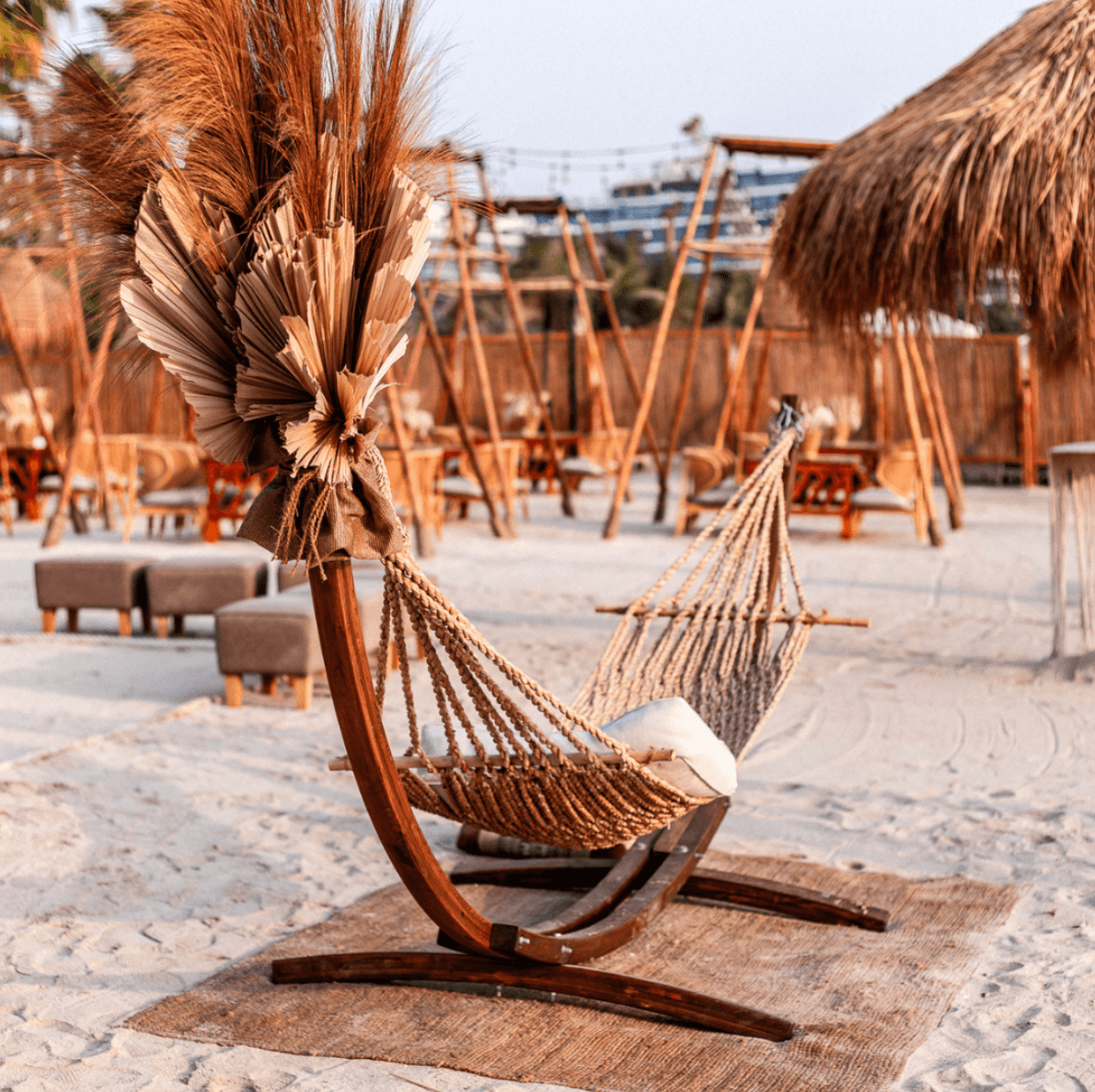 Sunset 55 by Waldorf Astoria - Photo 4