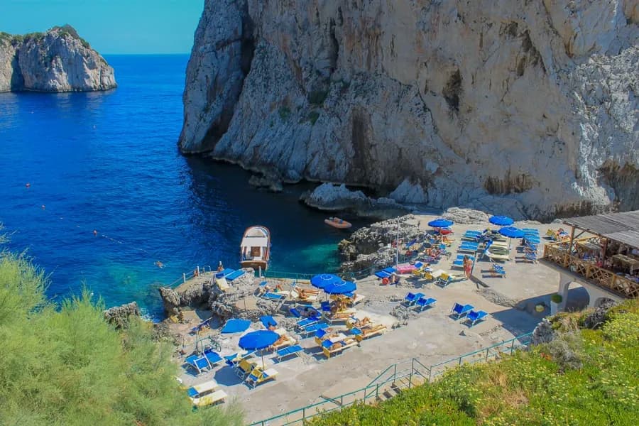 Da Luigi Ai Faraglioni - Photo 3