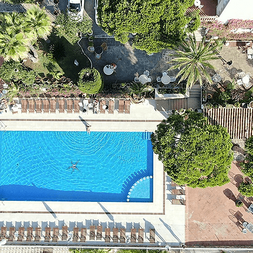Hotel Roger de Flor by Seleqtta - Photo 2