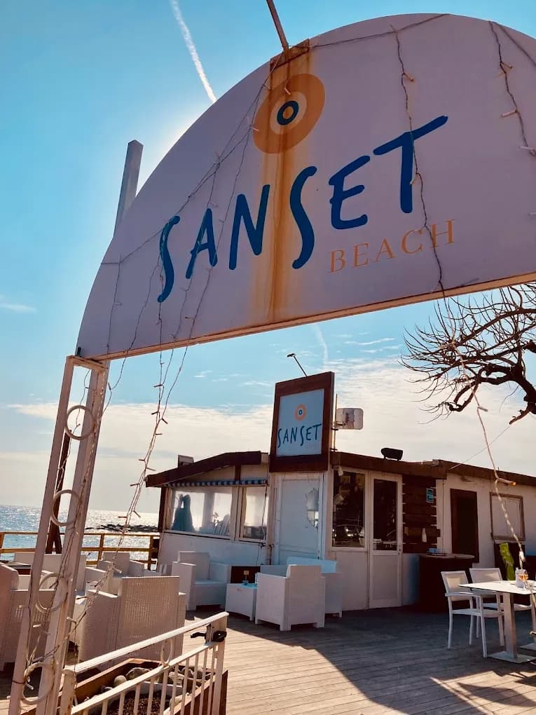 Sanset Beach - Photo 2