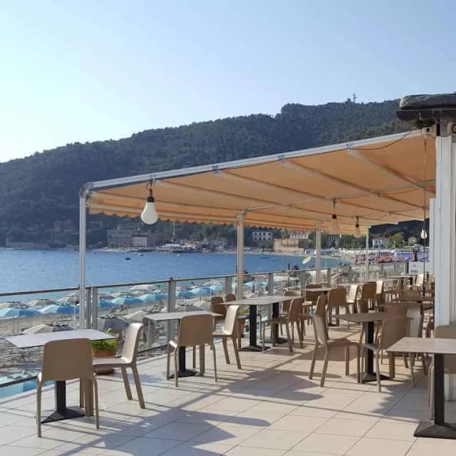 Restaurant The Bagni Vittoria Noli