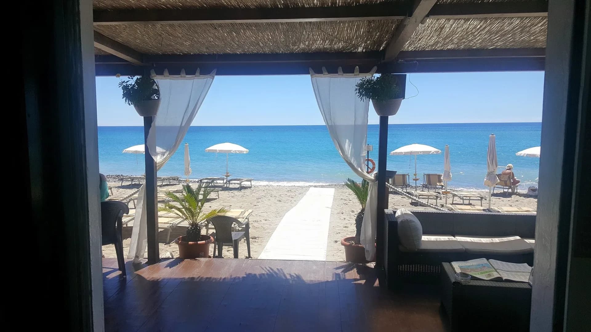 Daruma Beach - Photo 4