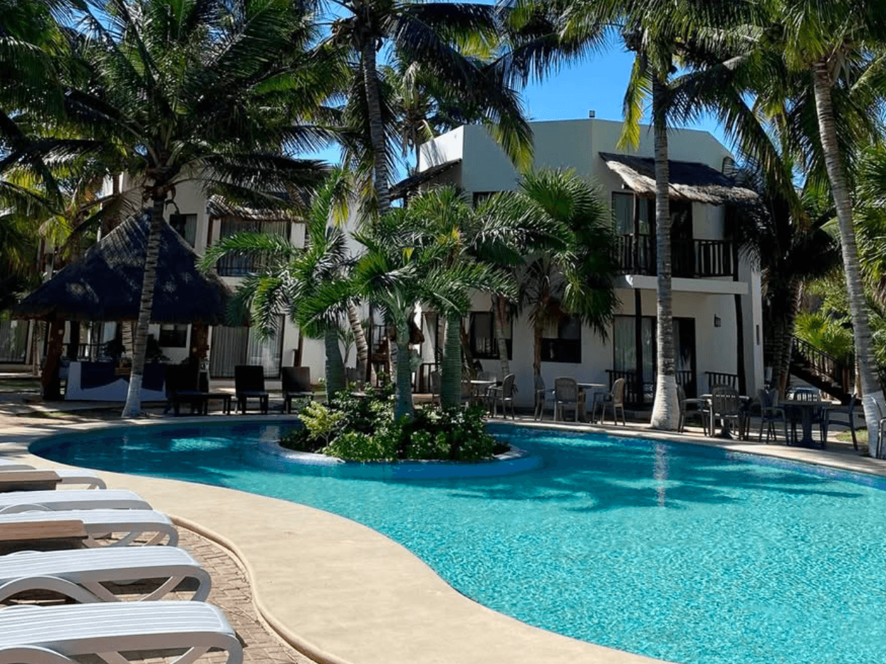 TecnoHotel Beach Club