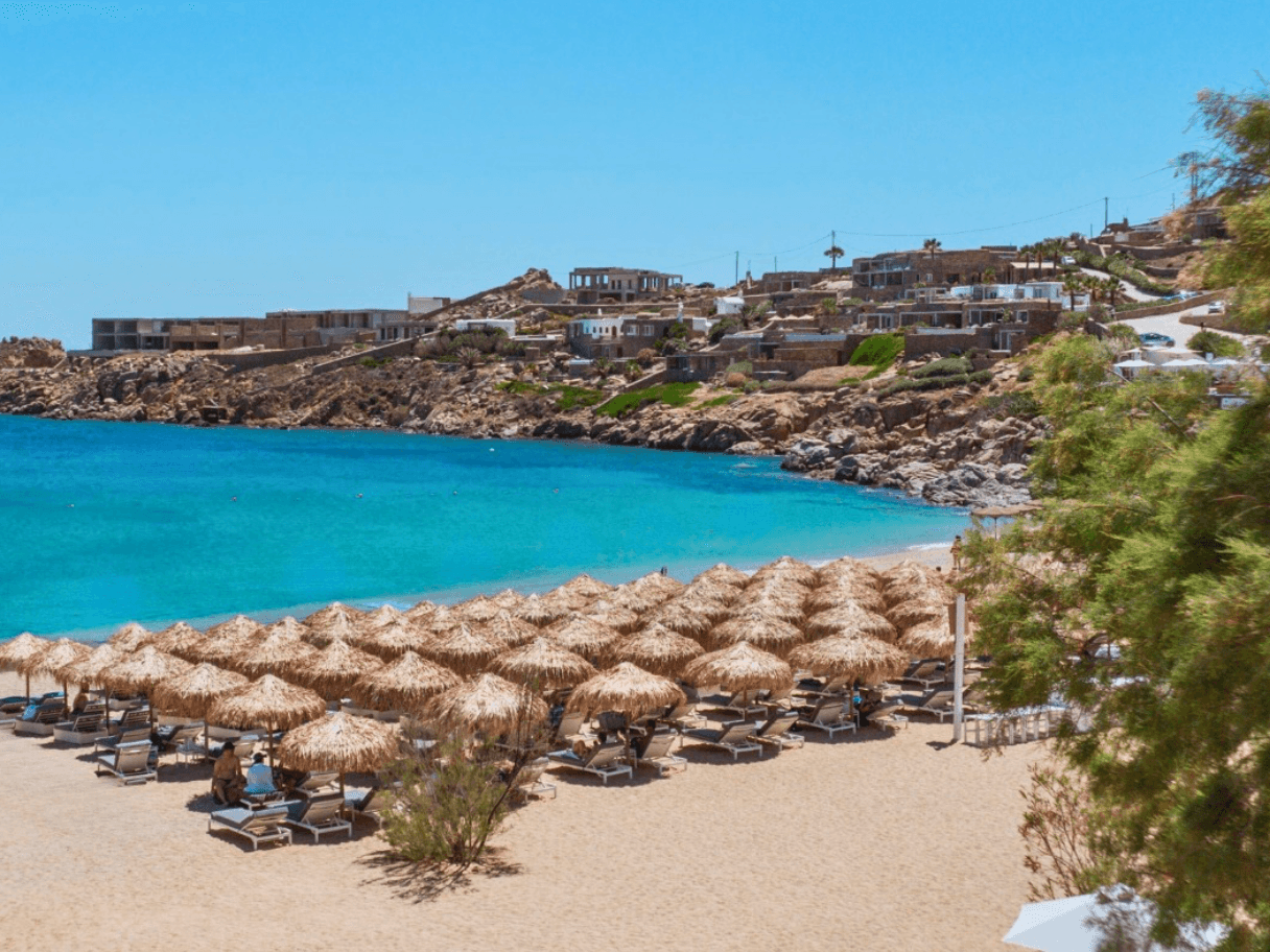 Thalas Barefoot Tavern & Beach - 1