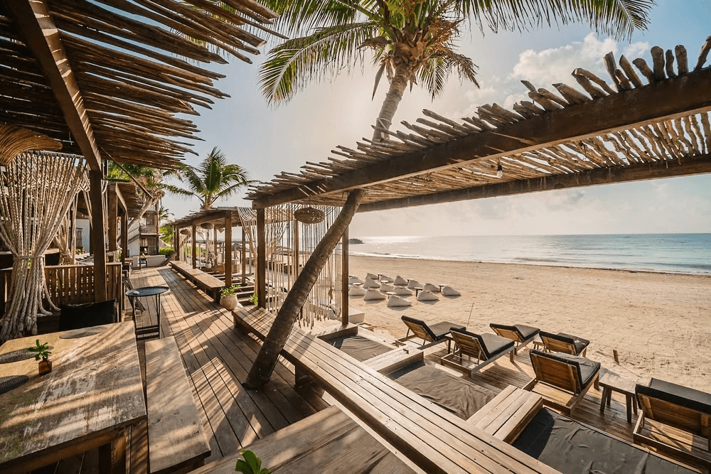 Amansala Beach Club - Photo 5