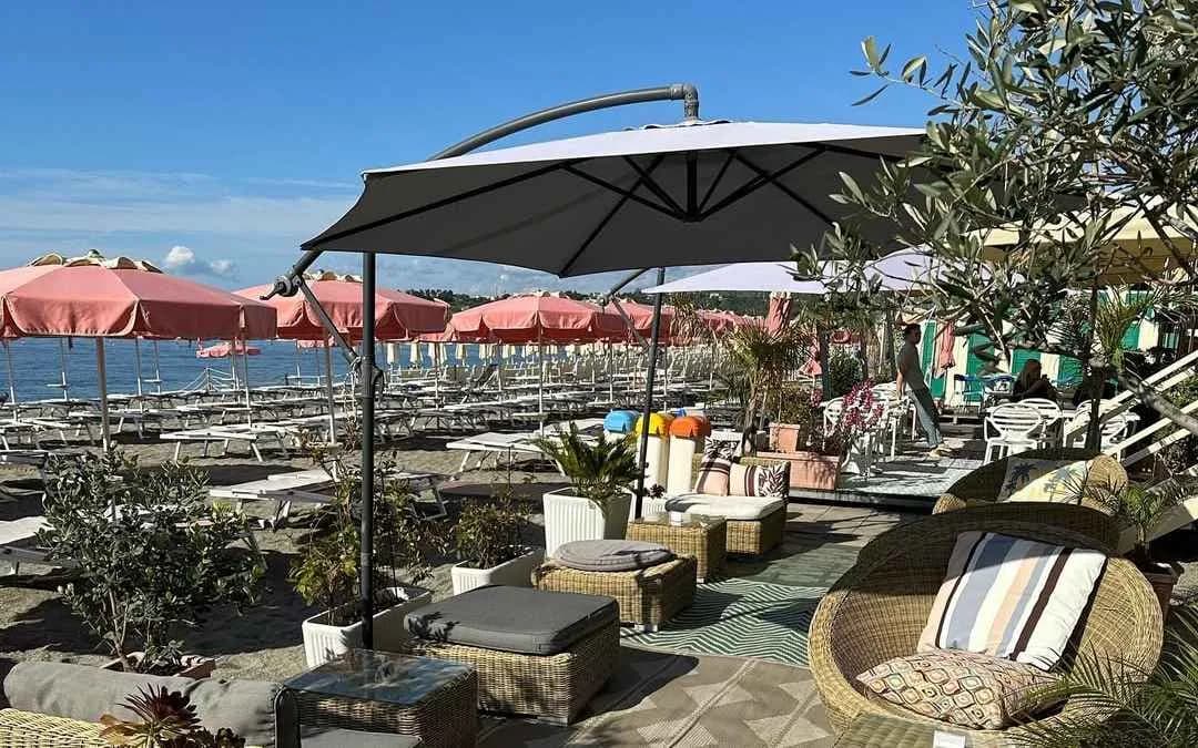Bagni Colombo Spiaggia e Ristorante - 1