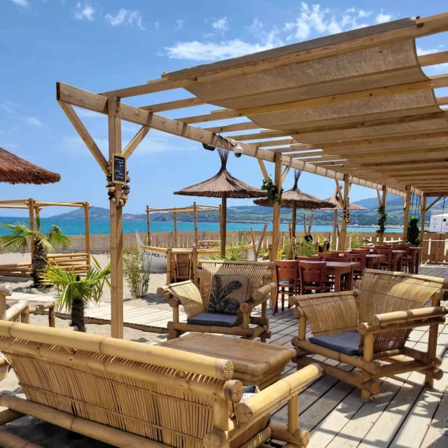 Restaurant La Mer-Veilleuse Beach Club