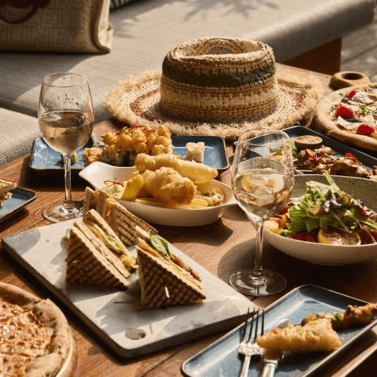 Restaurant Azure Beach