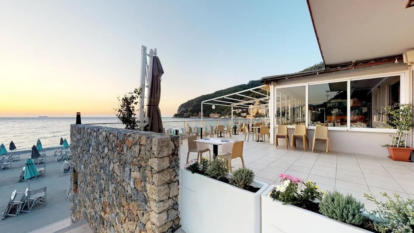 The Bagni Vittoria Noli - Photo 5