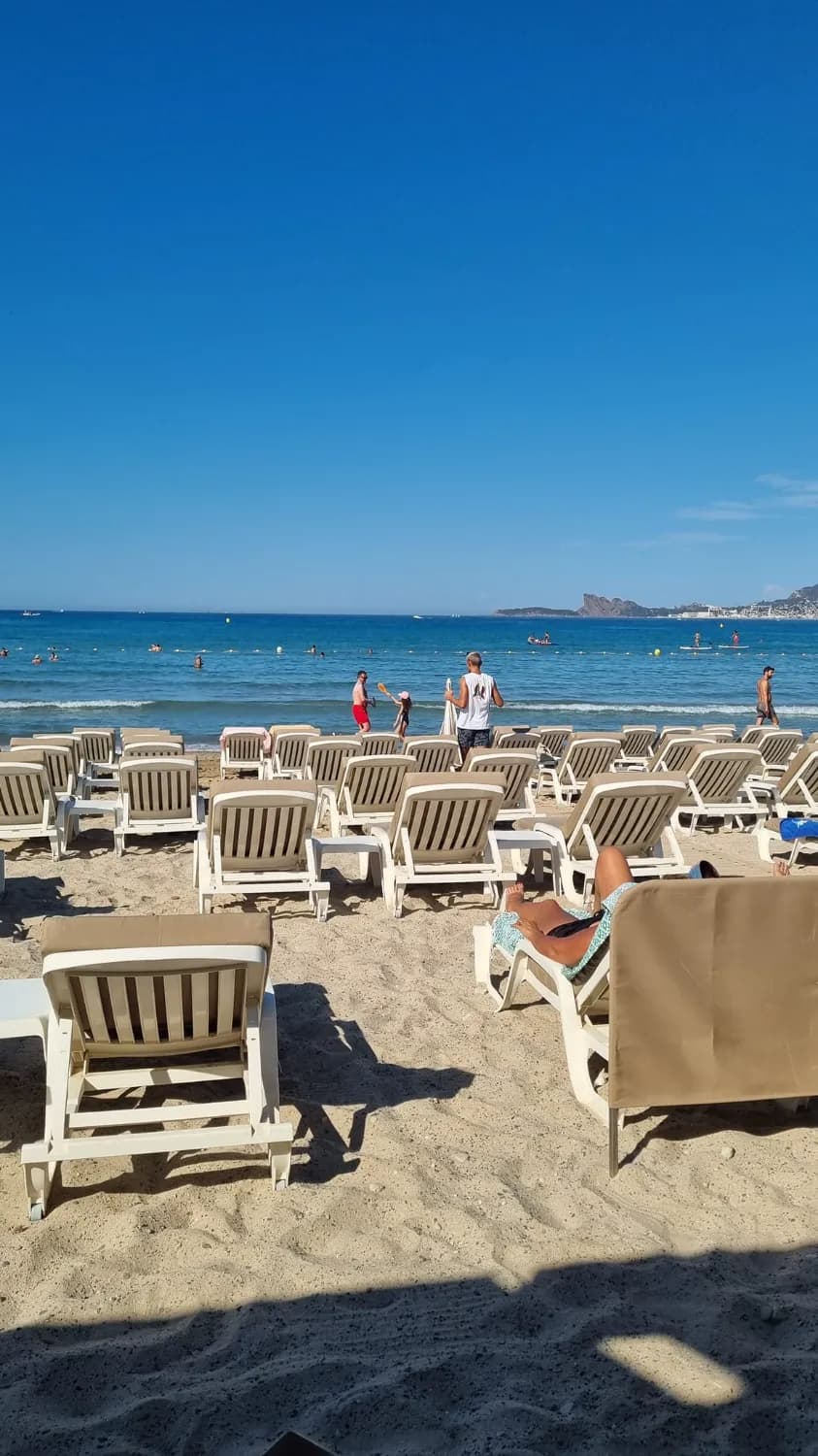 Tiki Beach - Photo 3