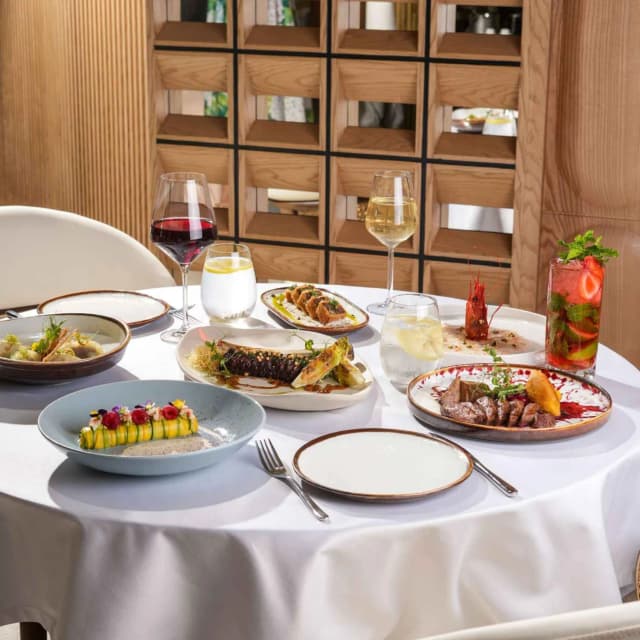 Restaurant Cabana on the Beach