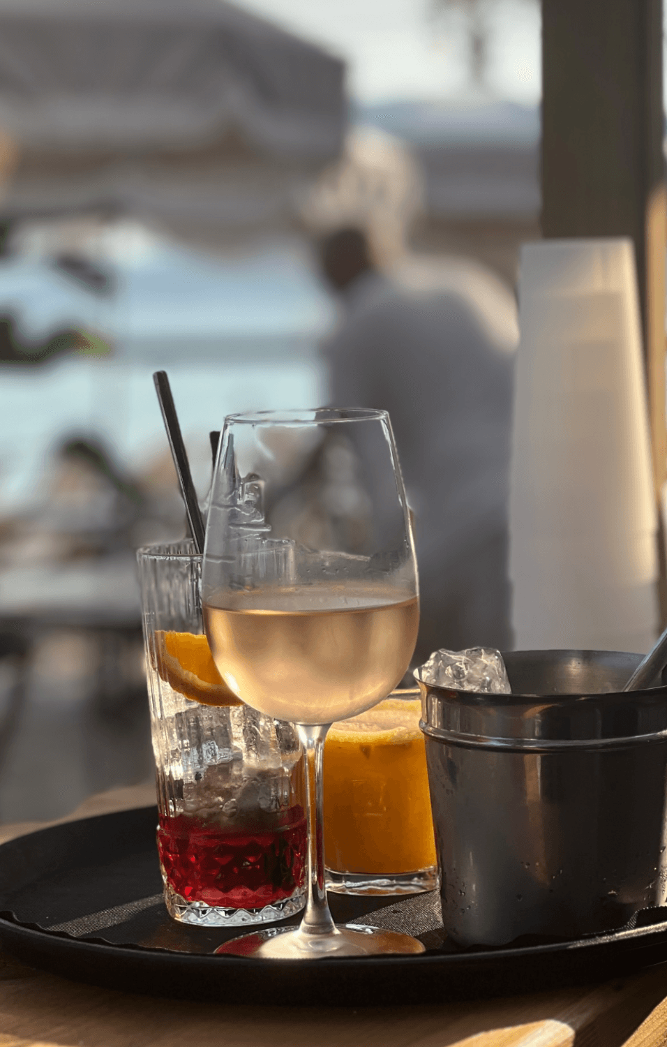 Tide Club - Restaurant - Photo 3