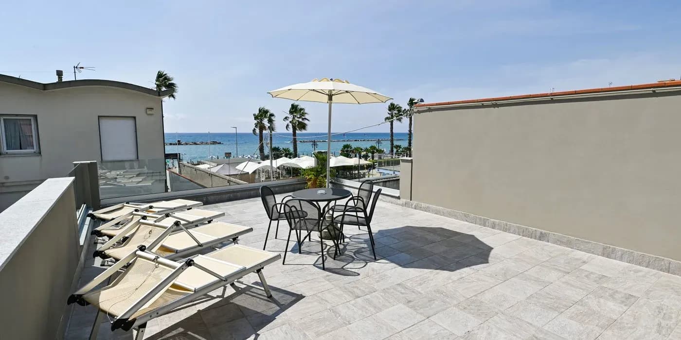 Spiaggia Il Faro - Photo 3