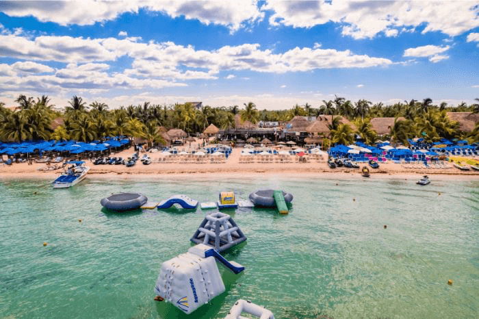 Carlos’n Charlie’s Beach Club - Photo 5