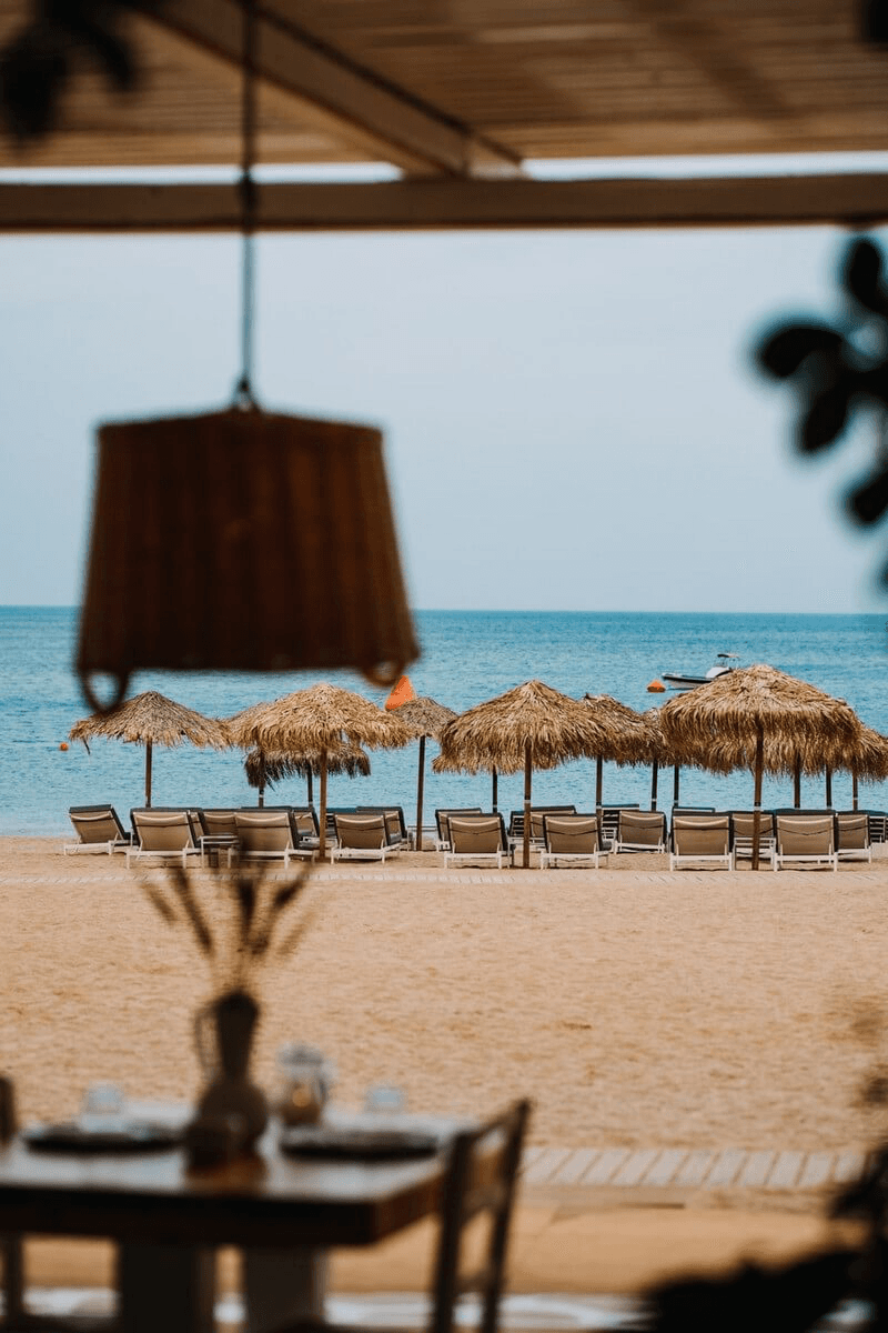 Thalas Barefoot Tavern & Beach - Photo 2