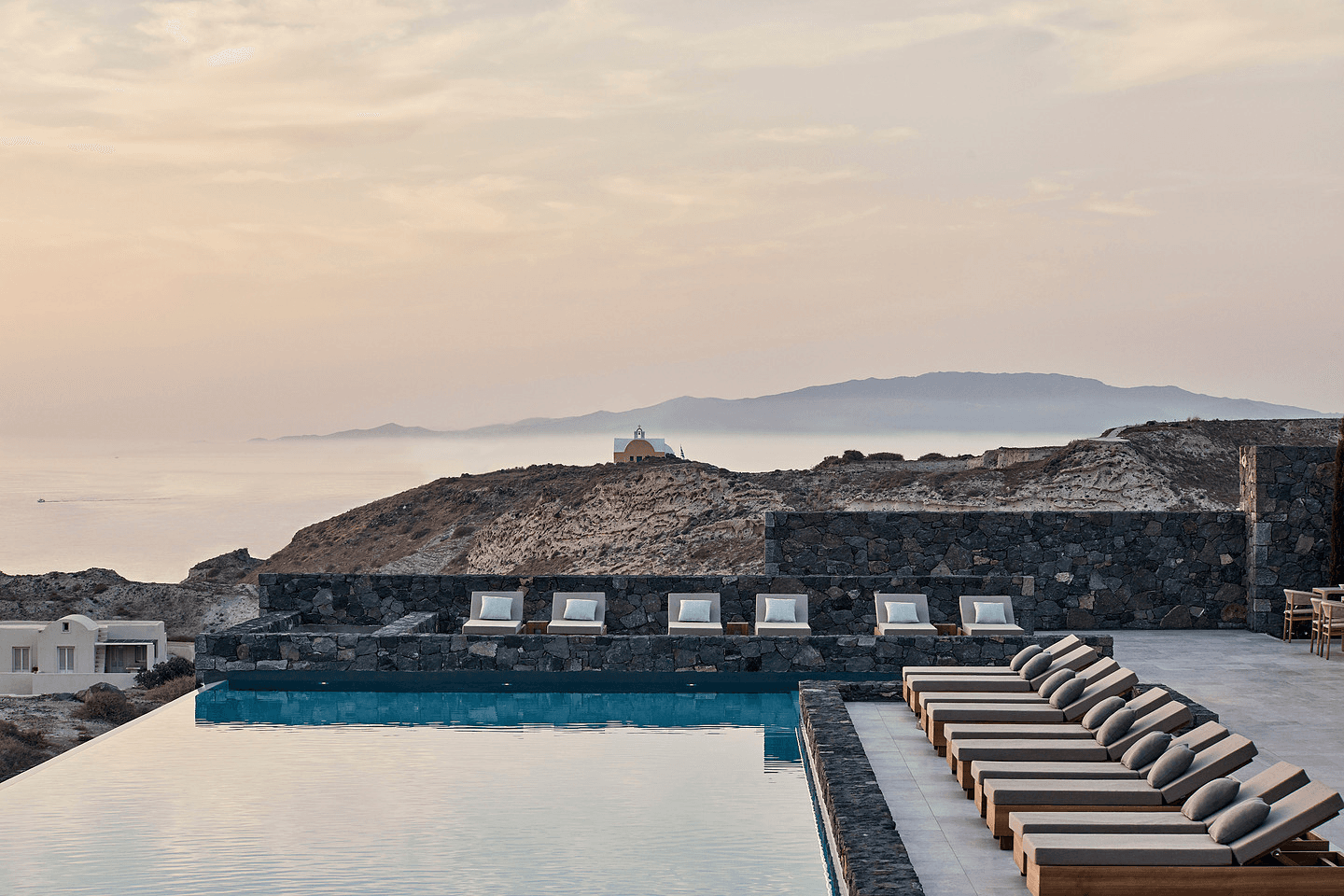 Canaves Epitome Lounge Pool - Photo 4