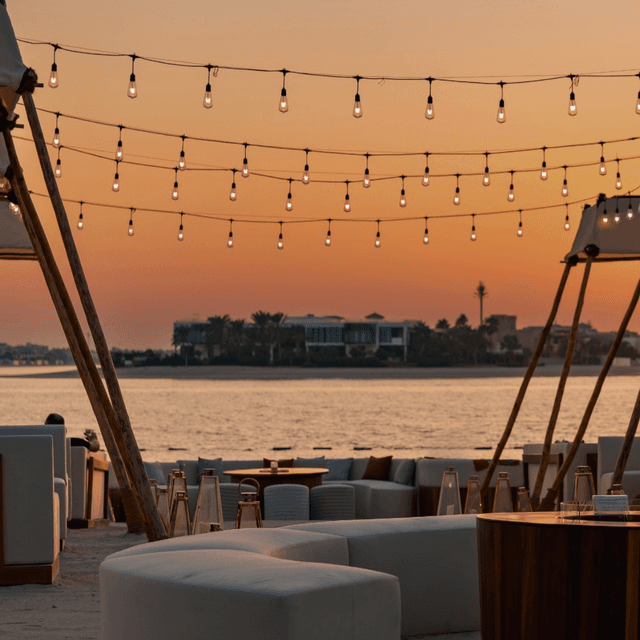 Restaurant Sunset 55 by Waldorf Astoria