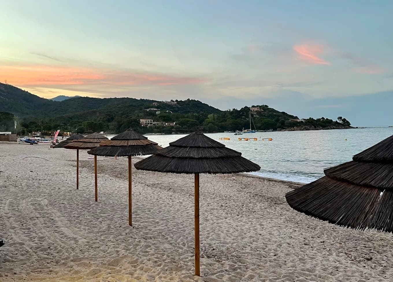 La Siesta Favona - Photo 3