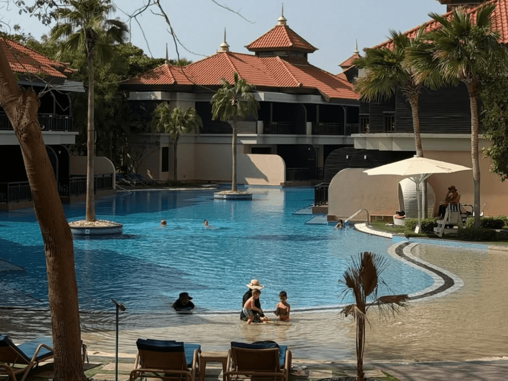 Anantara The Palm Dubai Resort