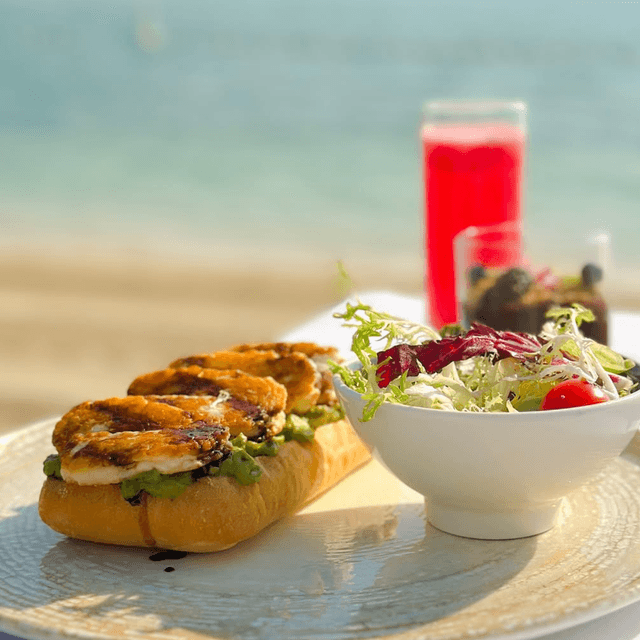 Restaurant Al Maya Island & Resort