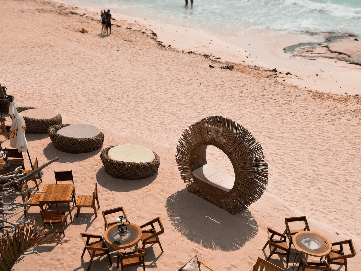 Tribu Restaurante & Beach Club - 1